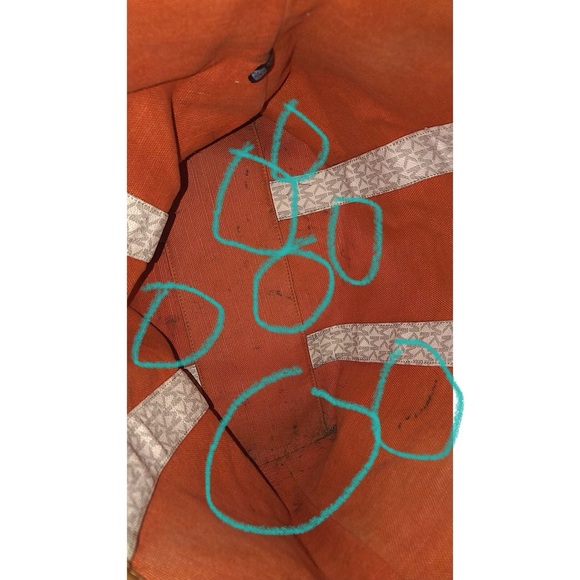 💕😍❤️MAKE AN OFFER! MICHAEL KORS CREAM LOGO TOTE❤️😍💕 - Picture 2 of 5